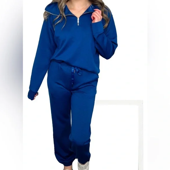 Dear Scarlett set..NWT Navy Half-Zip Lounge set, jogger style pant - Picture 1 of 13